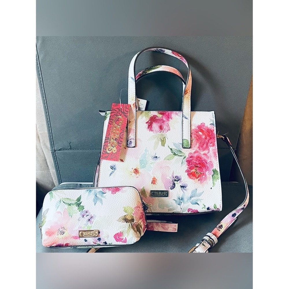 Carlos Santana Watercolor Floral Crossbody Satchel NWT Handbag w. matching pouch